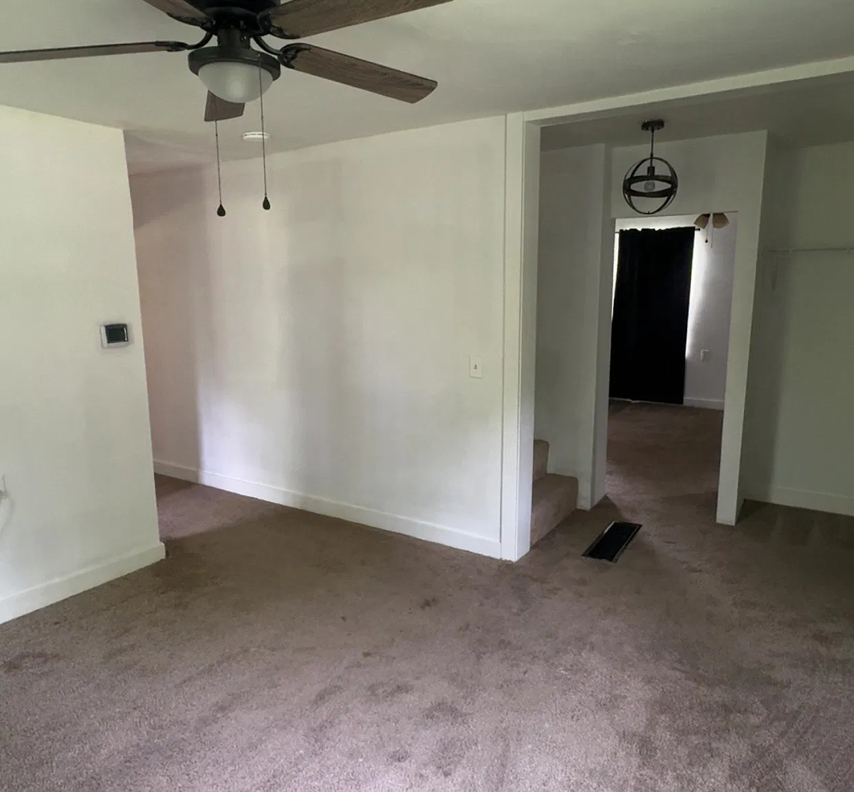 3 bed, 1146 sqft, $2,000 — Photo 2