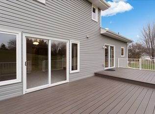 233 Cherry Hill Alcove, Hamel, MN 55340