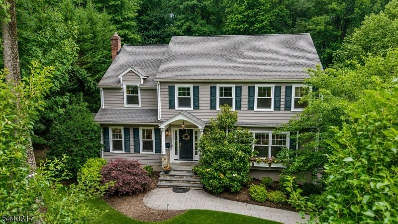 1st image of 34 Wilcox Dr