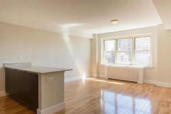 Rented by Stonehenge NYC LLC | media 1