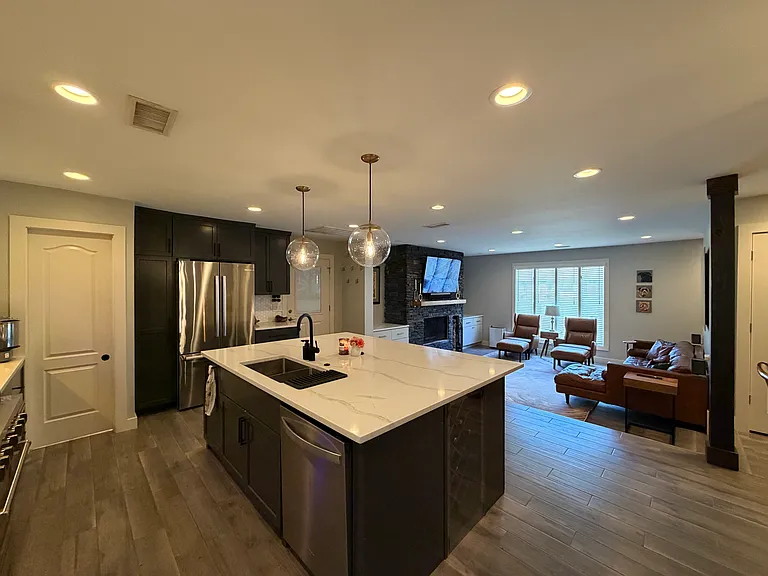 1144 Eagle Cir — Photo 4