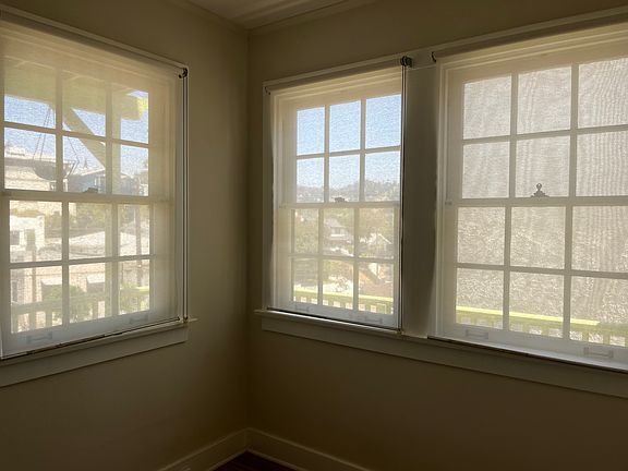 3rd image of 417 Del Norte St #2