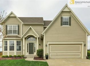 19407 W 209th Ter, Spring Hill, KS 66083