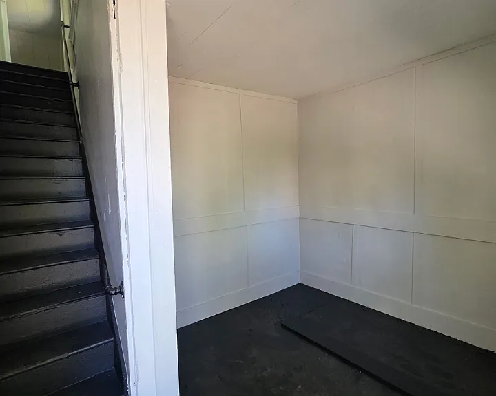 217 Seneca St #2 — Photo 10
