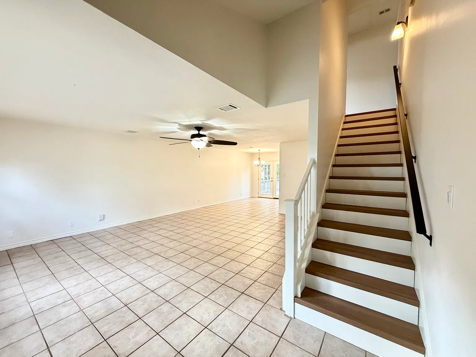 3 bed, 1521 sqft, $1,750 — Photo 3