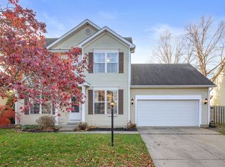 12711 Geist Cove Dr, Indianapolis, IN 46236