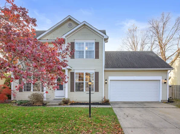 12711 Geist Cove Dr, Indianapolis, IN 46236