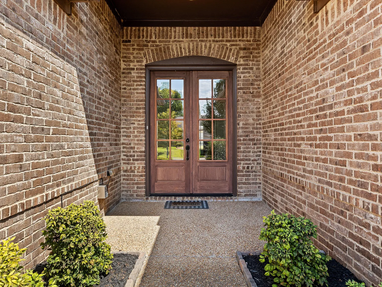 3 bed, 1600 sqft, $2,195 — Photo 3