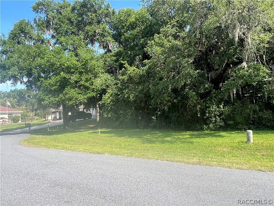 1st image of 3350 E Chichester Ct