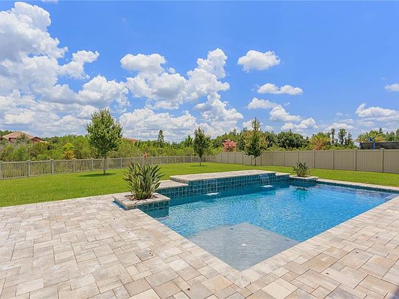 4th image of 3932 Carrara Ct