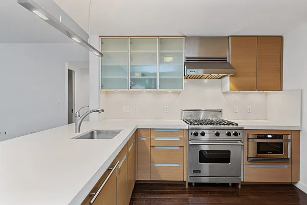 Rented by Corcoran | media 4