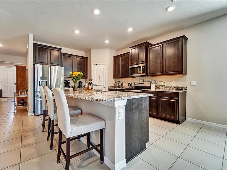 7330 Rome Ln — Photo 14