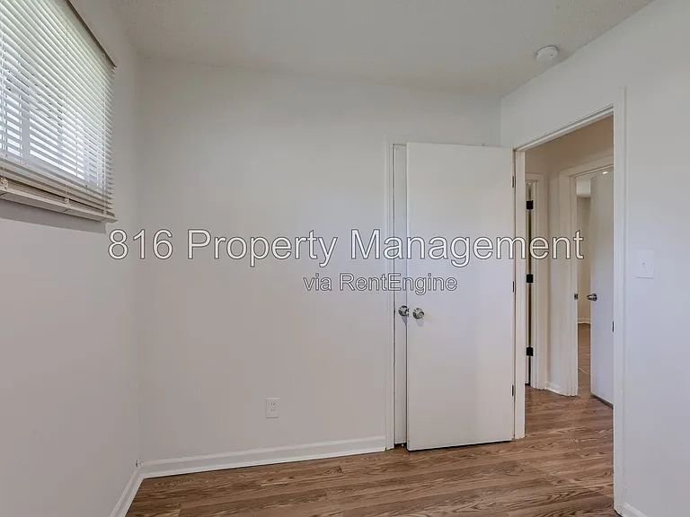 8701 E 114th St — Photo 19