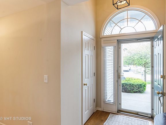 4th image of 1632 W Ethans Glen Dr