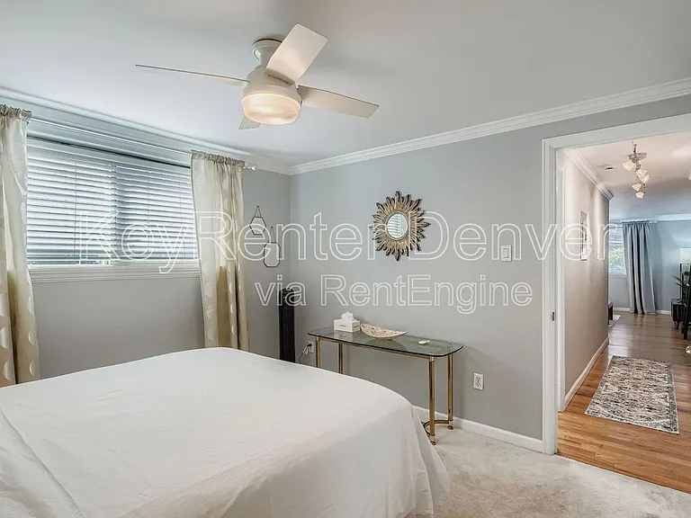 1327 N Steele St #203 — Photo 13