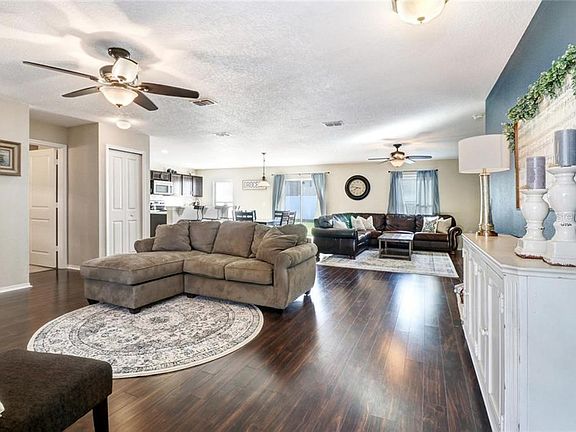 3rd image of 10921 Pond Pine Dr