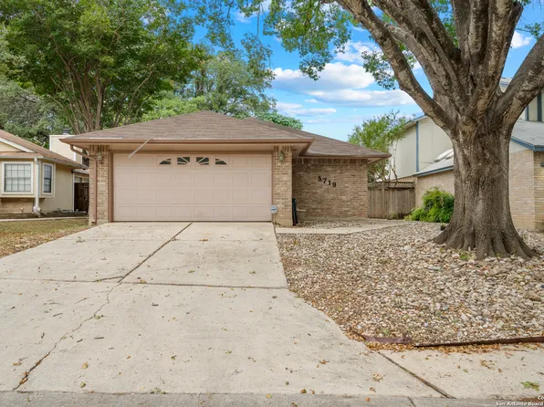 5719 SPRING WATCH, San Antonio, TX 78247
