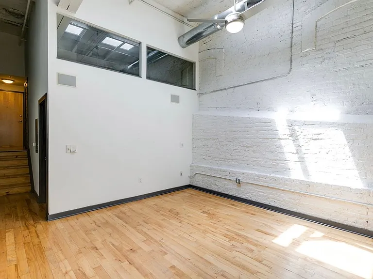 The Cameron Lofts — Photo 50