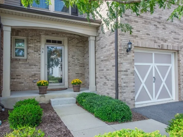 54 Albert Ct, Randolph Twp., NJ 07869