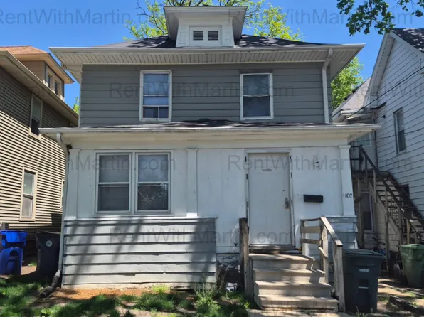1107 Mulberry St, Waterloo, IA 50703