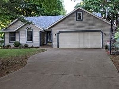 13922 144th Ave, Grand Haven, MI, 49417