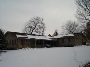 780 Spring Beach Dr, Rome City, IN 46784