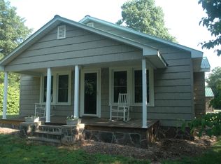 5684 Sandalwood Dr, Denton, NC 27239