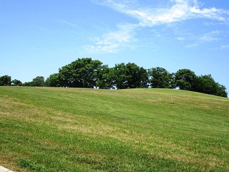 1st image of Bicentennial Dr