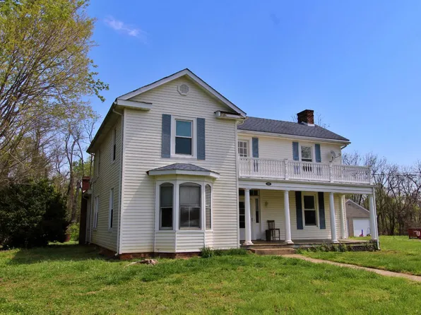 242 Church St, Pamplin, VA 23958
