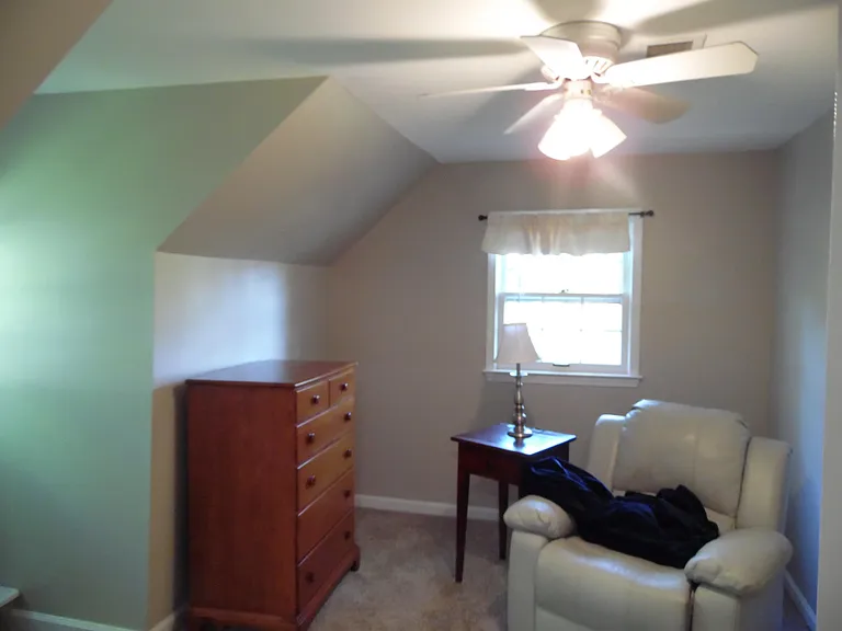 290 Heritage Rd — Photo 14