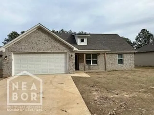 4402 Richardson Dr, Jonesboro, AR 72404