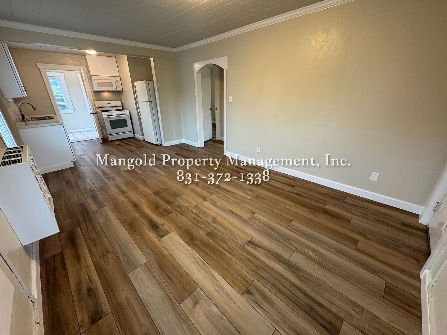 2-Bed 1-Bath Home with Large Fenced Yard — Photo 4