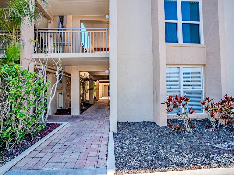 845 Benjamin Franklin Dr #104 — Photo 6