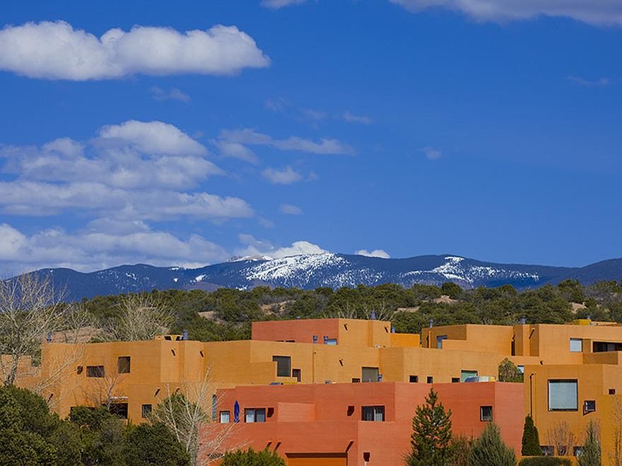 1st image of 300 Paseo De Peralta #1