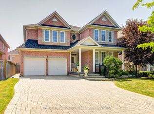 3 Burndenford Cres, Markham, ON L3P 7S1