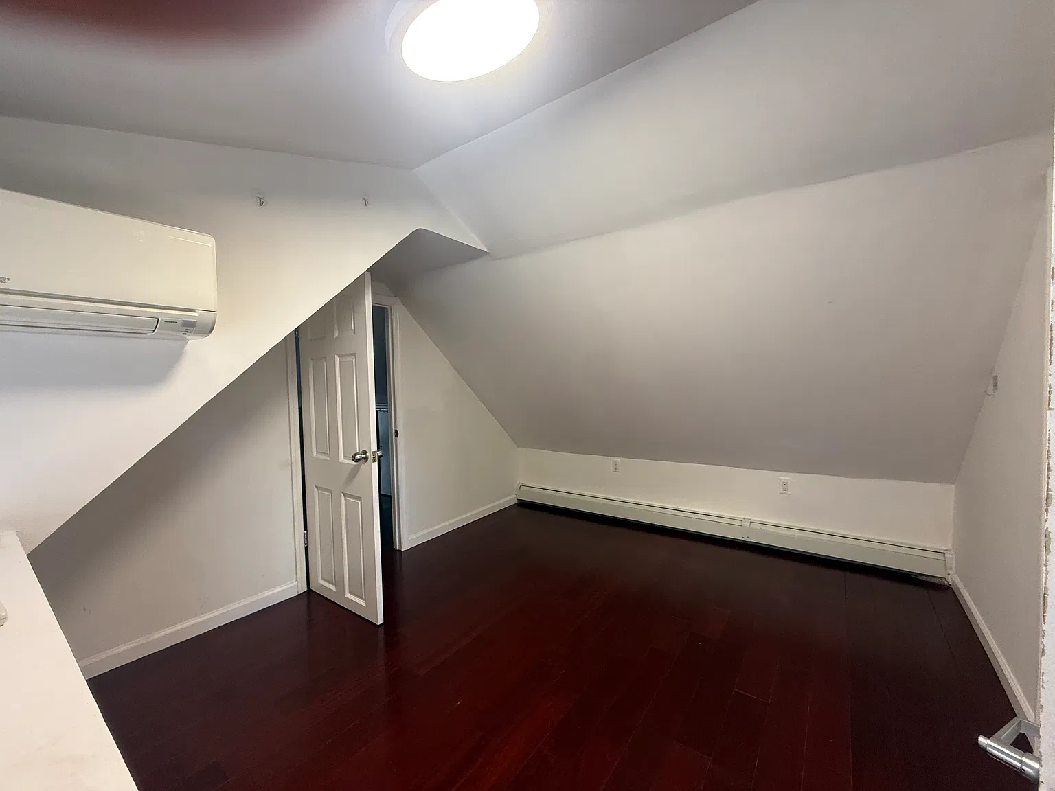 4 bed, 1200 sqft, $3,600 — Photo 4