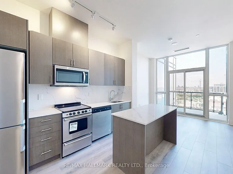 509 Dundas St W #806 — Photo 12