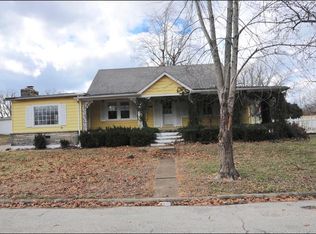 606 S Alvarado Ave, Belle, MO 65013