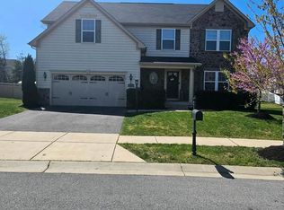 2851 Yellow Birch Ln, Waldorf, MD 20603