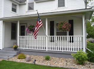453 E 5th St, El Paso, IL