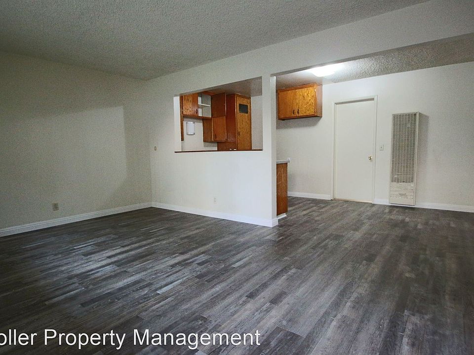 2nd image of 11361 Lambert Ave #3