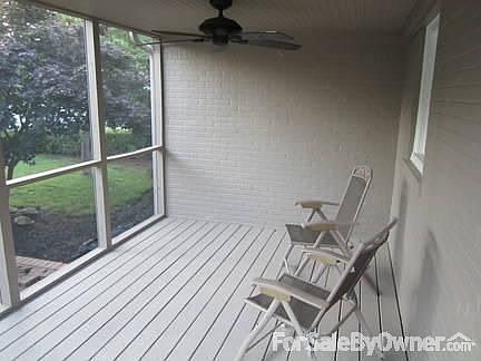 Screened in Porch