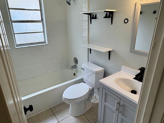 5th image of 516 Camino Ct