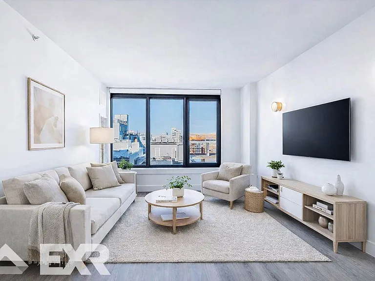 210 Clarkson Ave #603 — Photo 1