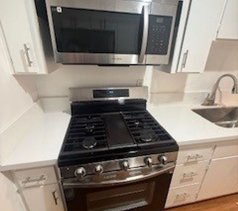 1st image of 1443 S Bundy Dr APT 4