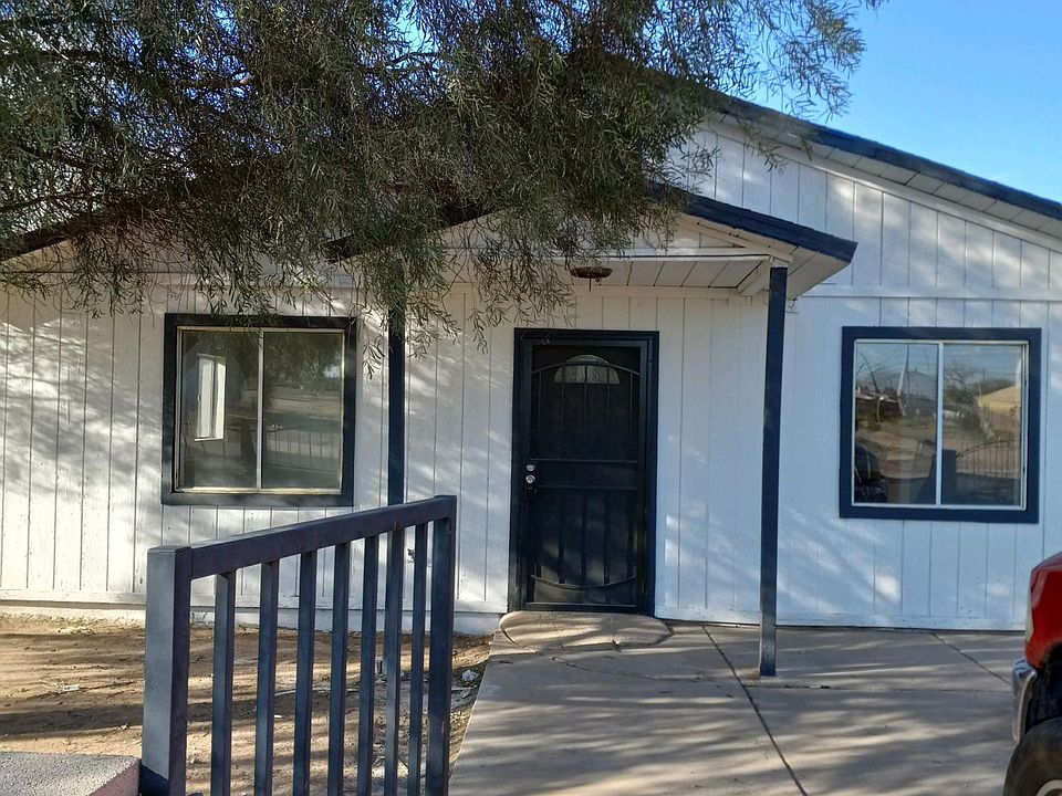 1st image of 324 W Dr Martin Luther King Jr St