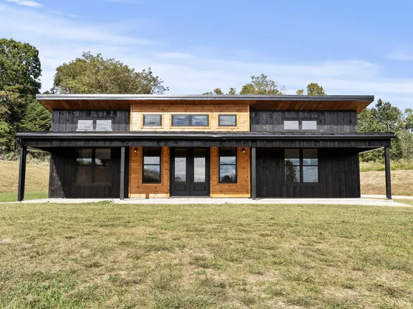 777 Glencairn Rd, Rogers, KY 41365