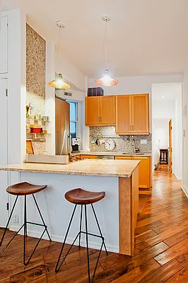 Rented by null | media 9