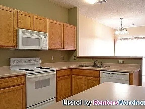5th image of 7580 Derby Ln