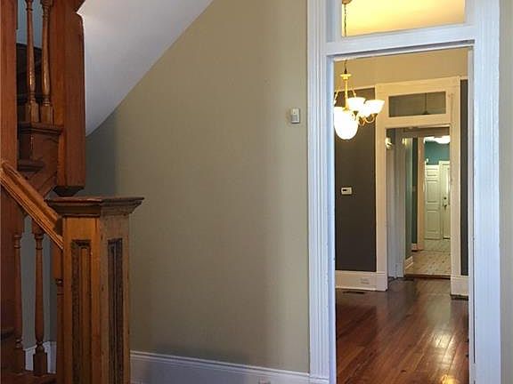4th image of 2228-30 General Pershing St
